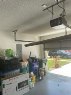 Professional garage door repair